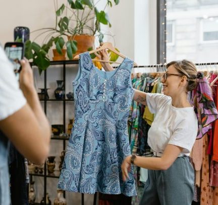 Dressing for the Mind: How Fashion Boosts Mental Health in 2025